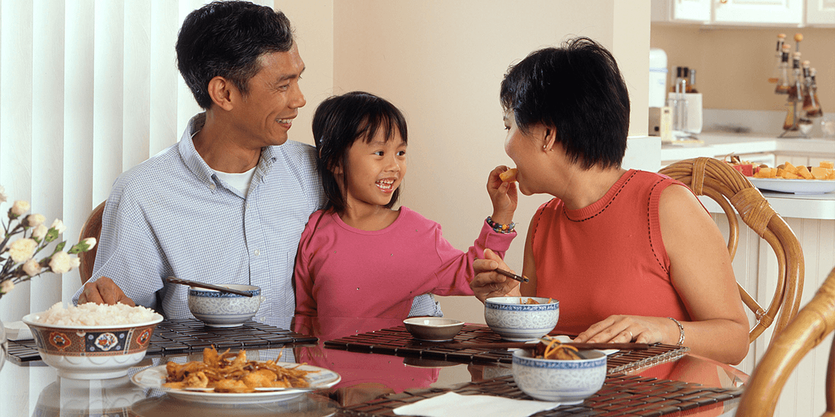 How to Make Mealtimes Fun with Your Child