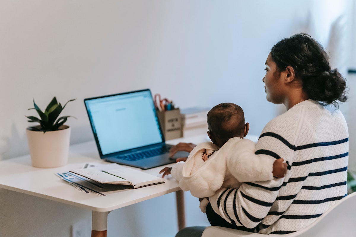 How to Juggle a Baby + Your Career