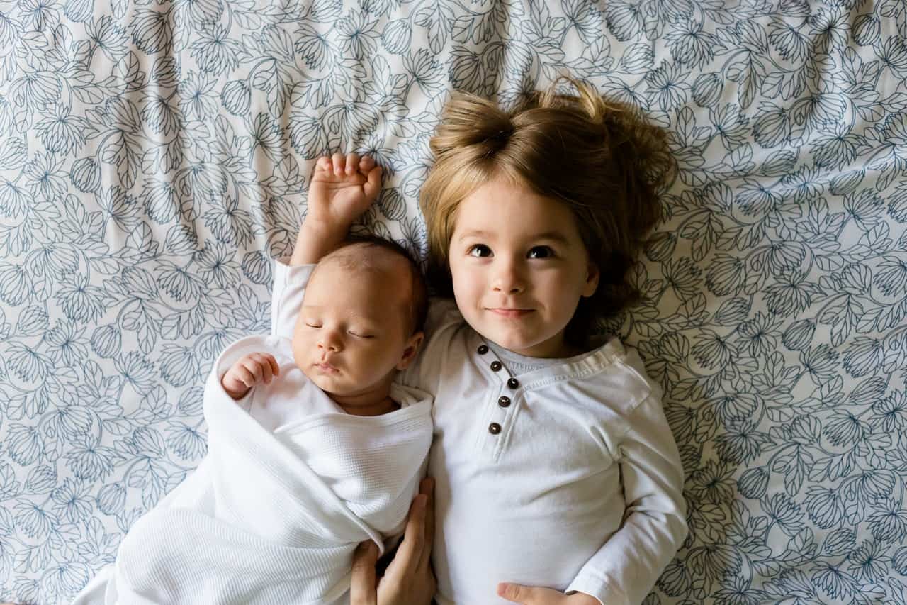 5 Ways to Prep Your Older Child for a New Baby